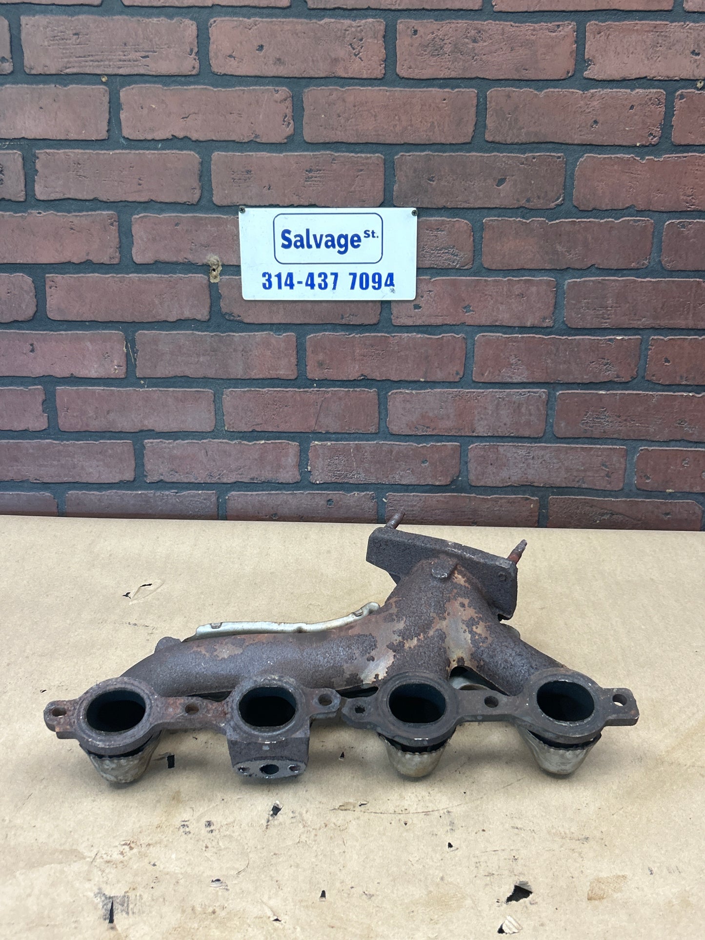 2001-2002 Camaro Trans Am Firebird LS1 Right Left Exhaust Manifolds Pair 5.7 86K