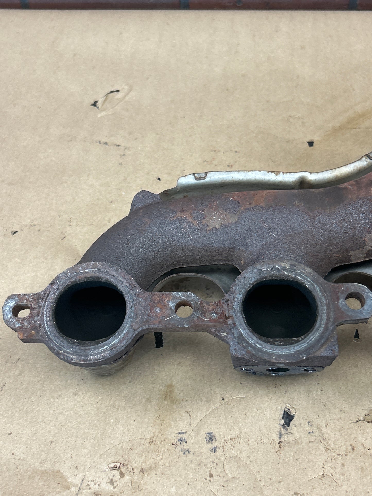 2001-2002 Camaro Trans Am Firebird LS1 Right Left Exhaust Manifolds Pair 5.7 86K
