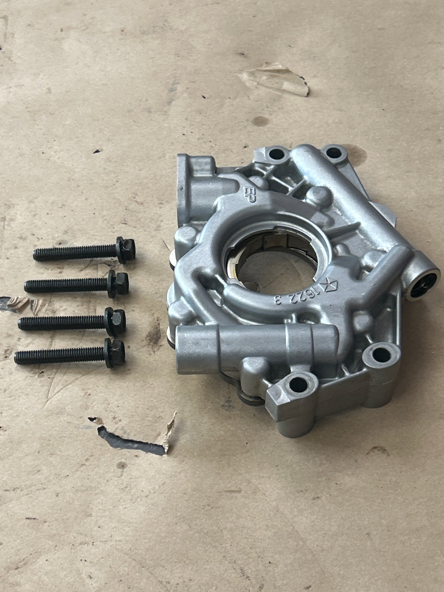 2006-2010 OEM Dodge Jeep Chrysler SRT8 6.1L Hemi Engine Oil Pump Assembly