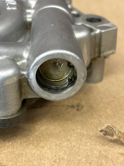 2006-2010 OEM Dodge Jeep Chrysler SRT8 6.1L Hemi Engine Oil Pump Assembly
