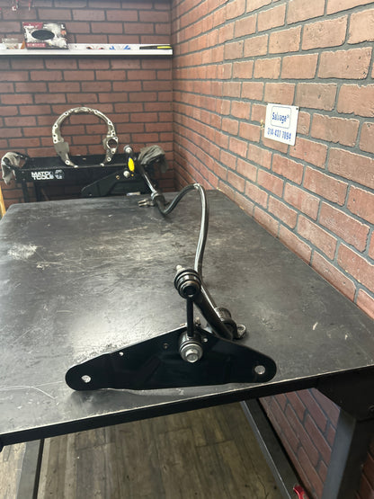 2005-2010 Jeep Grand Cherokee SRT8 Rear Suspension Stabilizer Sway Bar OEM