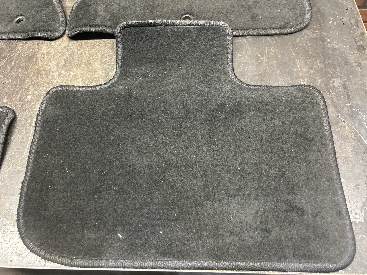 11-23 Chrysler 300 Genuine Mopar Floor Mats Set OEM Carpet Liners Pads Trays