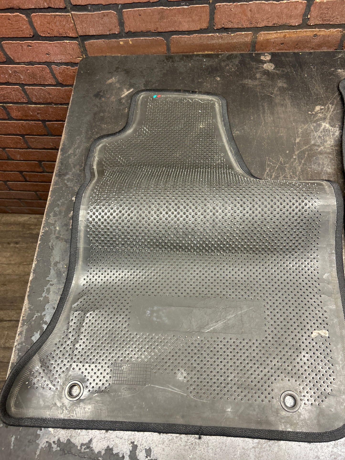 11-23 Chrysler 300 Genuine Mopar Floor Mats Set OEM Carpet Liners Pads Trays