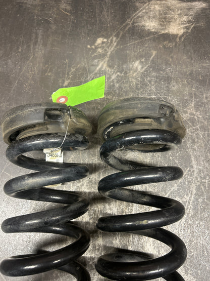 15-23 Dodge Charger Challenger SXT SCAT PACK OEM Rear Coil Springs 68083469AC