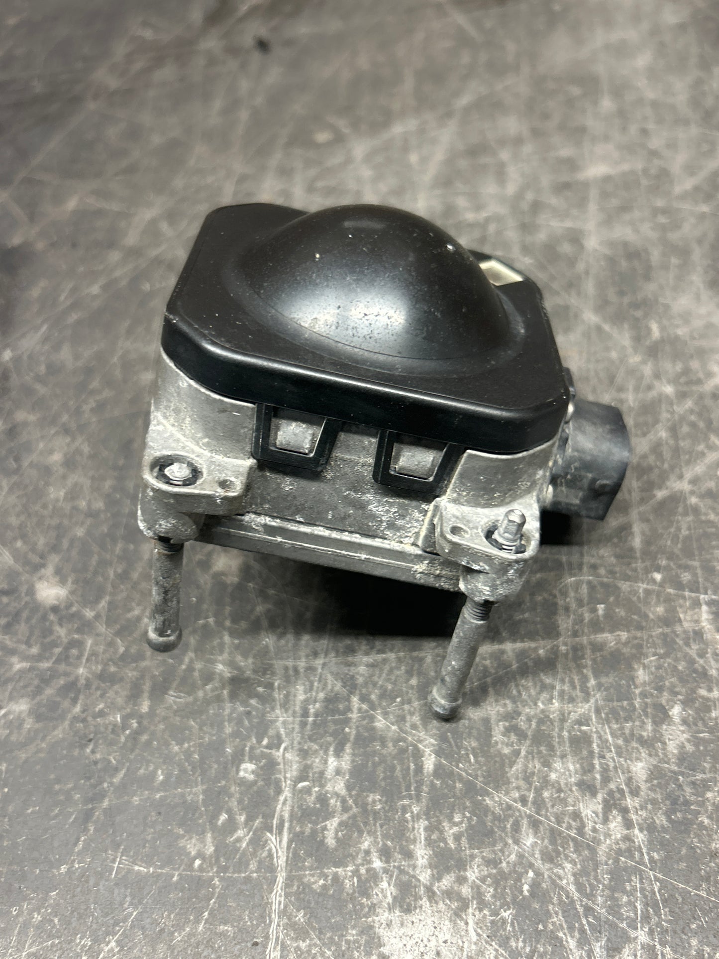 14-15 Grand Cherokee/Durango Adaptive Cruise Control ACC Radar Sensor 68259548A