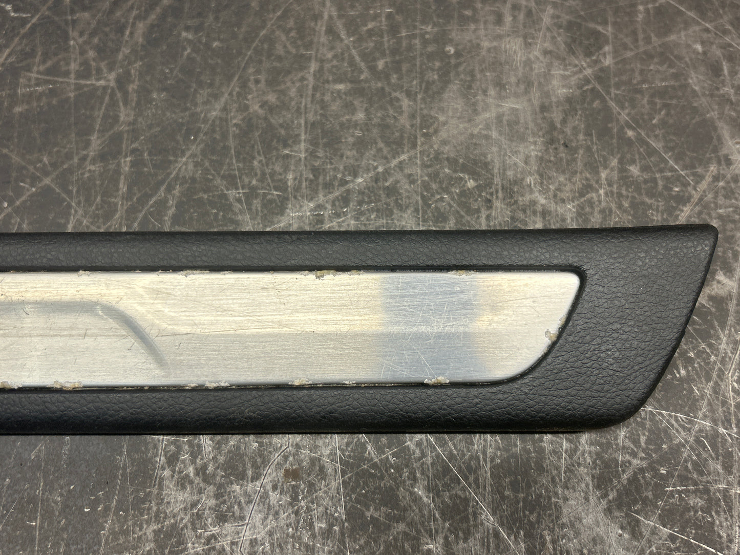 2015-2021 Jeep Grand Cherokee SRT8 Right Side passenger Door SRT Scuff Panel
