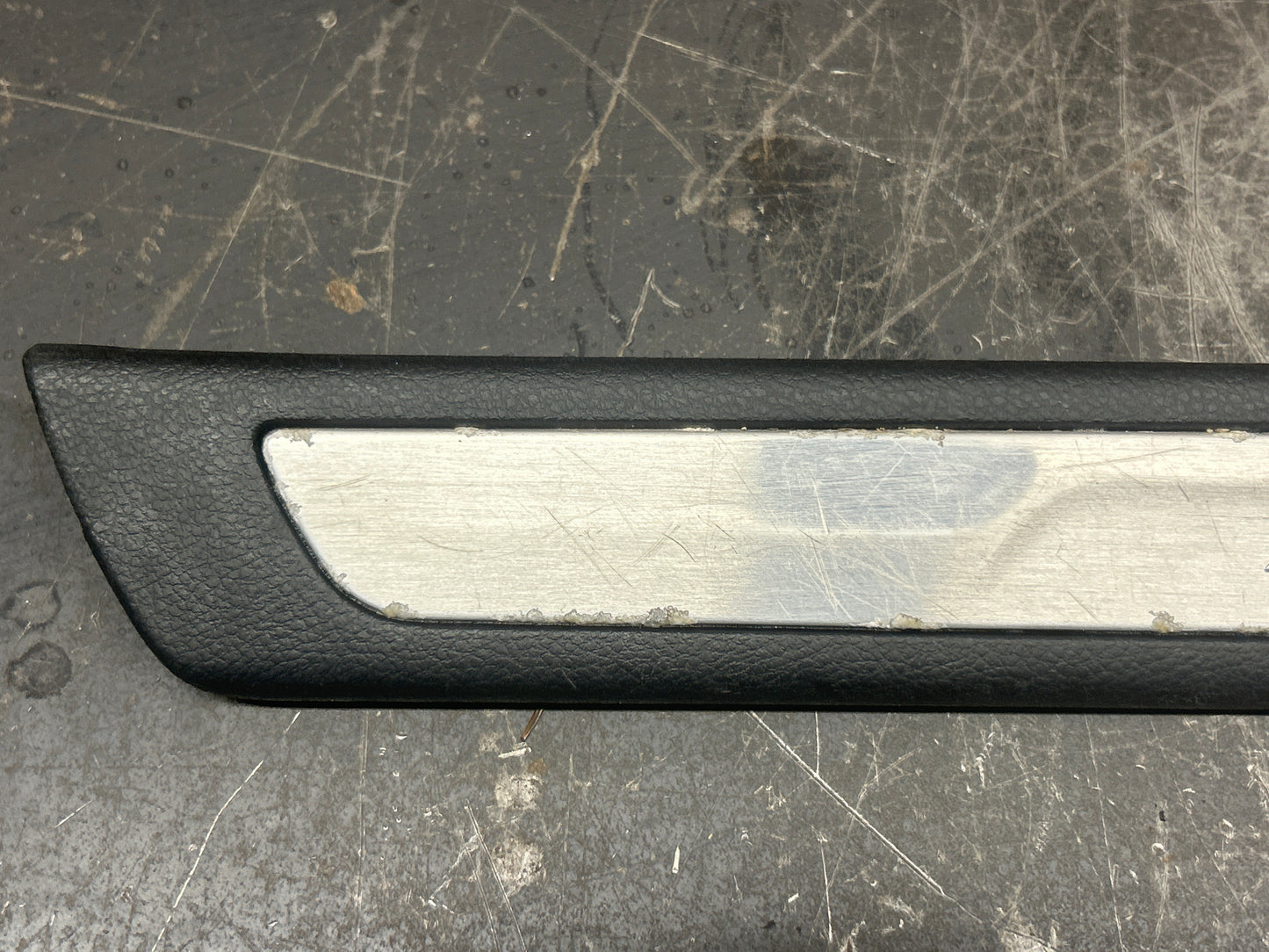 2015-2021 Jeep Grand Cherokee SRT8 Left Side passenger Door SRT Scuff Panel