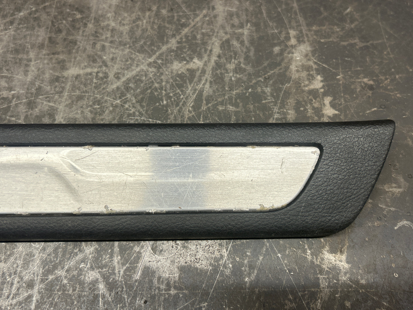 2015-2021 Jeep Grand Cherokee SRT8 Left Side passenger Door SRT Scuff Panel