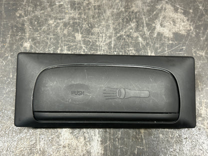 2011-2017 Grand Cherokee/Durango Flash Light & Lamp Housing Bracket Charger OEM