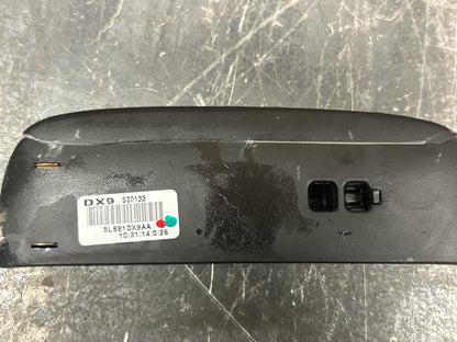 2011-2017 Grand Cherokee/Durango Flash Light & Lamp Housing Bracket Charger OEM