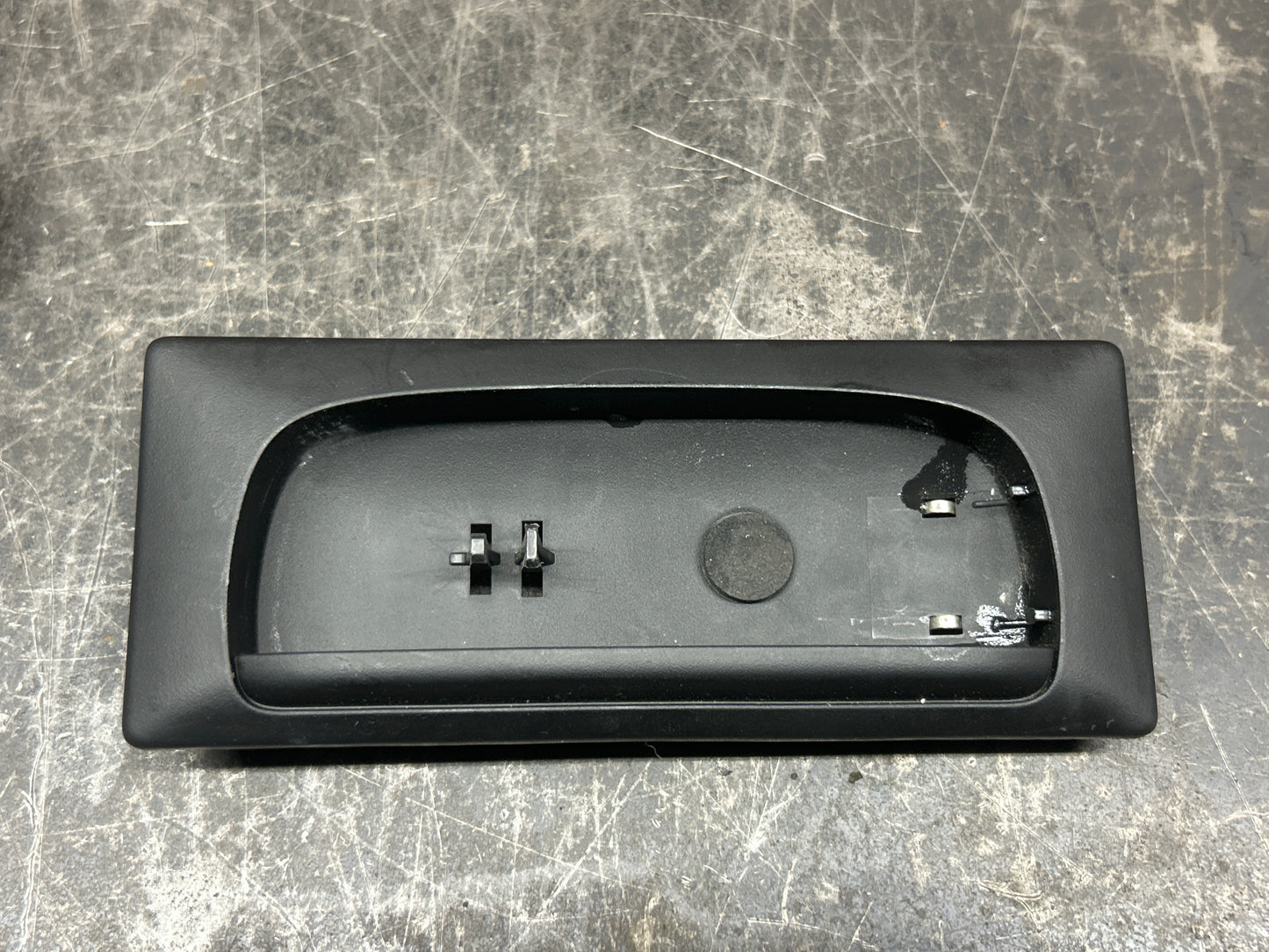 2011-2017 Grand Cherokee/Durango Flash Light & Lamp Housing Bracket Charger OEM