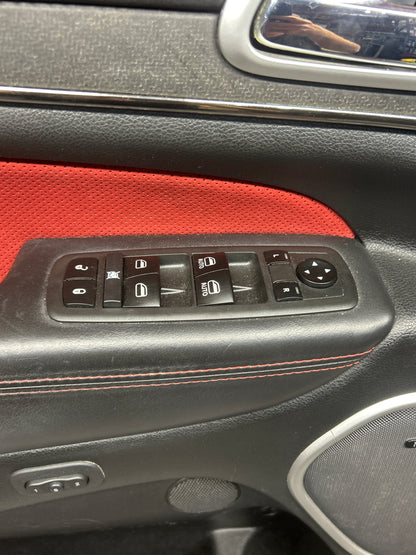 14-21 JEEP GRAND CHEROKEE SRT FRONT LEFT RADAR RED DOOR COVER PANEL OEM SRT