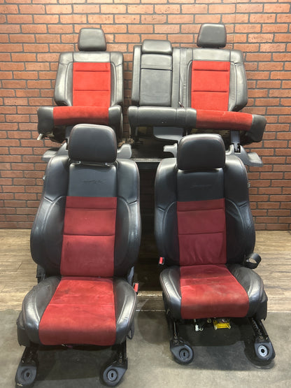 15-17 Jeep Grand Cherokee SRT Radar Red W/Ent Screen Front Rear Complete Set OEM