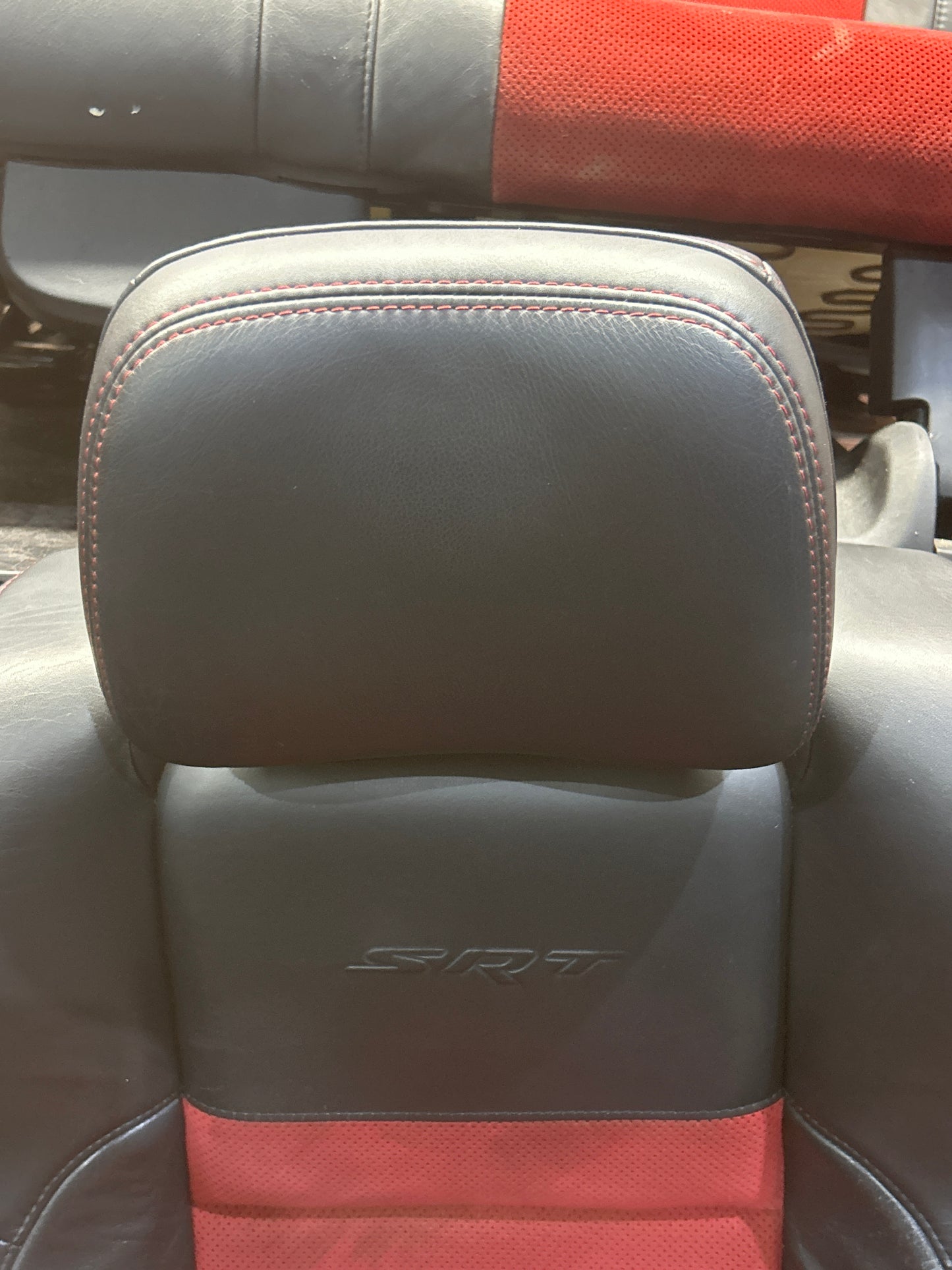 15-17 Jeep Grand Cherokee SRT Radar Red W/Ent Screen Front Rear Complete Set OEM