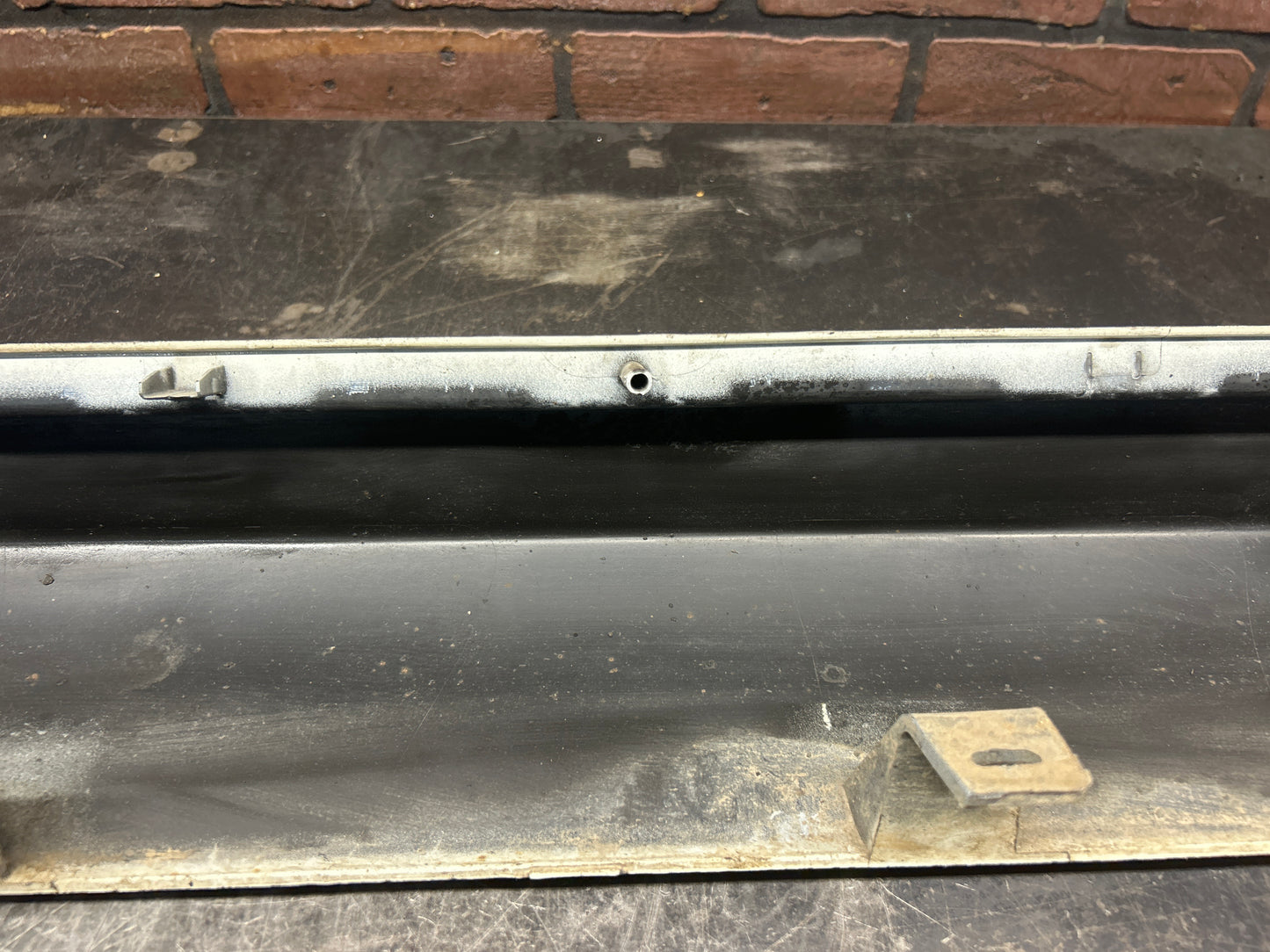 2014-2021 JEEP GRAND CHEROKEE LEFT DRIVER SIDE SKIRT ROCKER MOLDING PANEL OEM