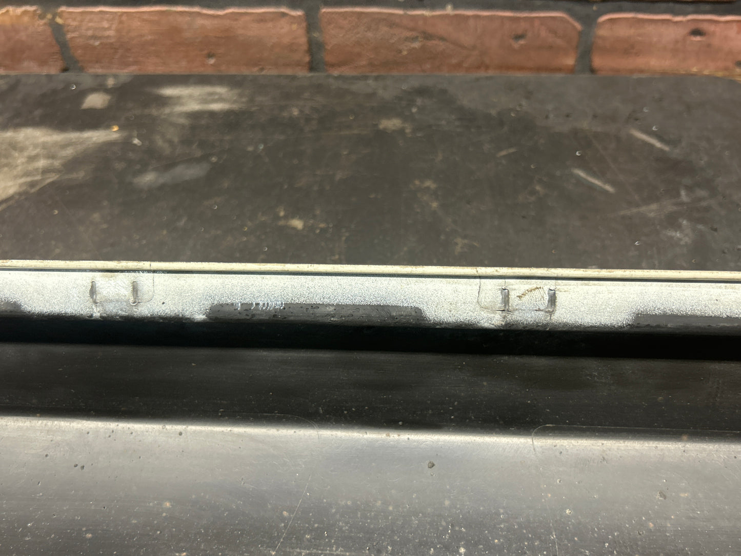 2014-2021 JEEP GRAND CHEROKEE LEFT DRIVER SIDE SKIRT ROCKER MOLDING PANEL OEM