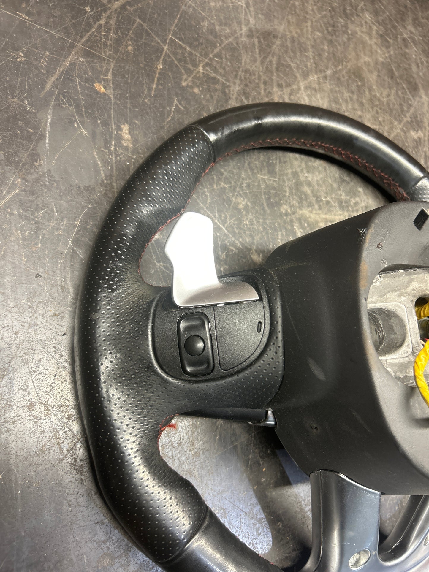 2014-2018 Jeep Grand Cherokee SRT Steering Wheel & Column Bezel  Black Leather