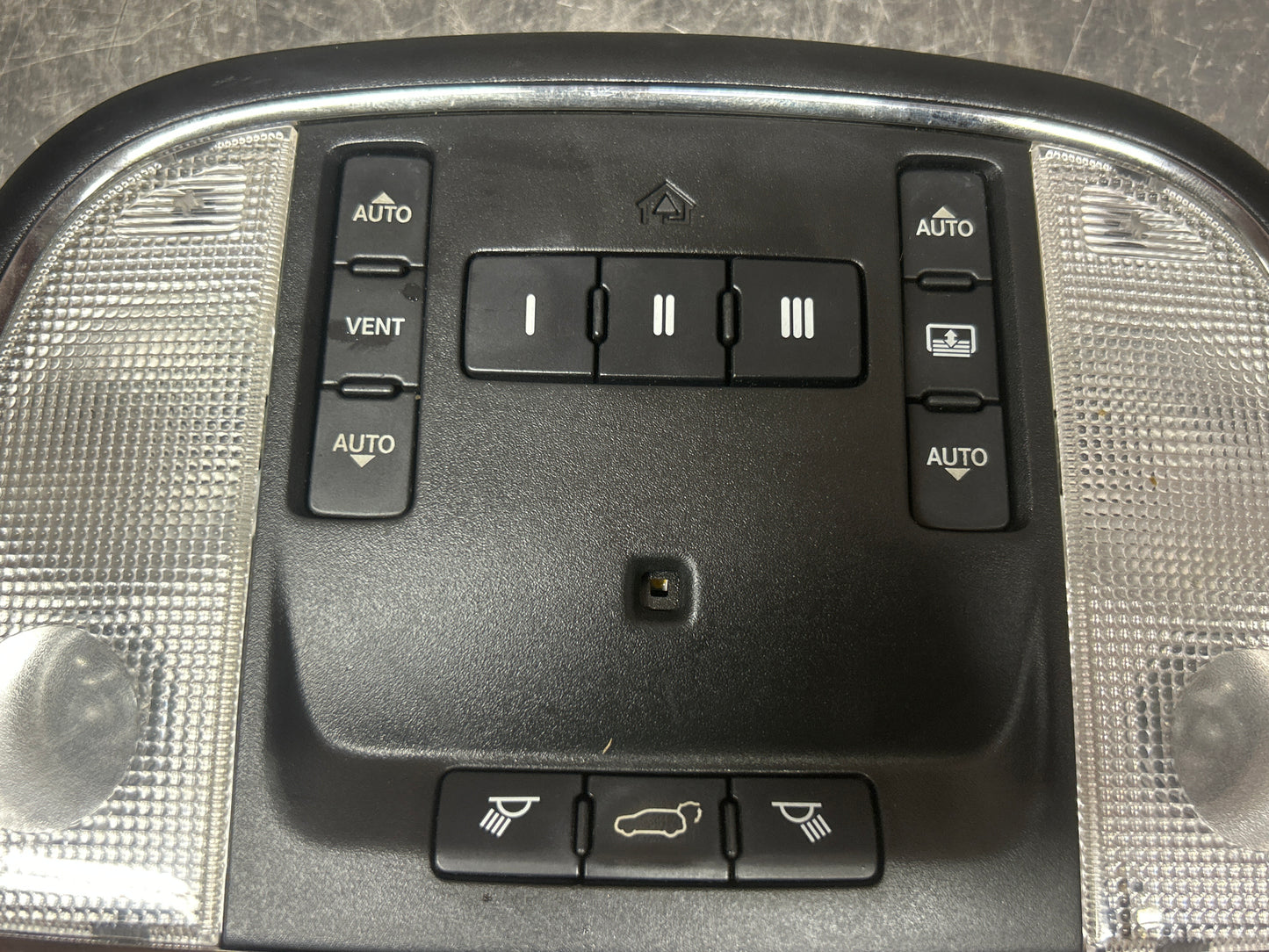 2014-2021 JEEP GRAND CHEROKEE SRT OEM SUNROOF OVERHEAD CONSOLE DOME LIGHT LAMP