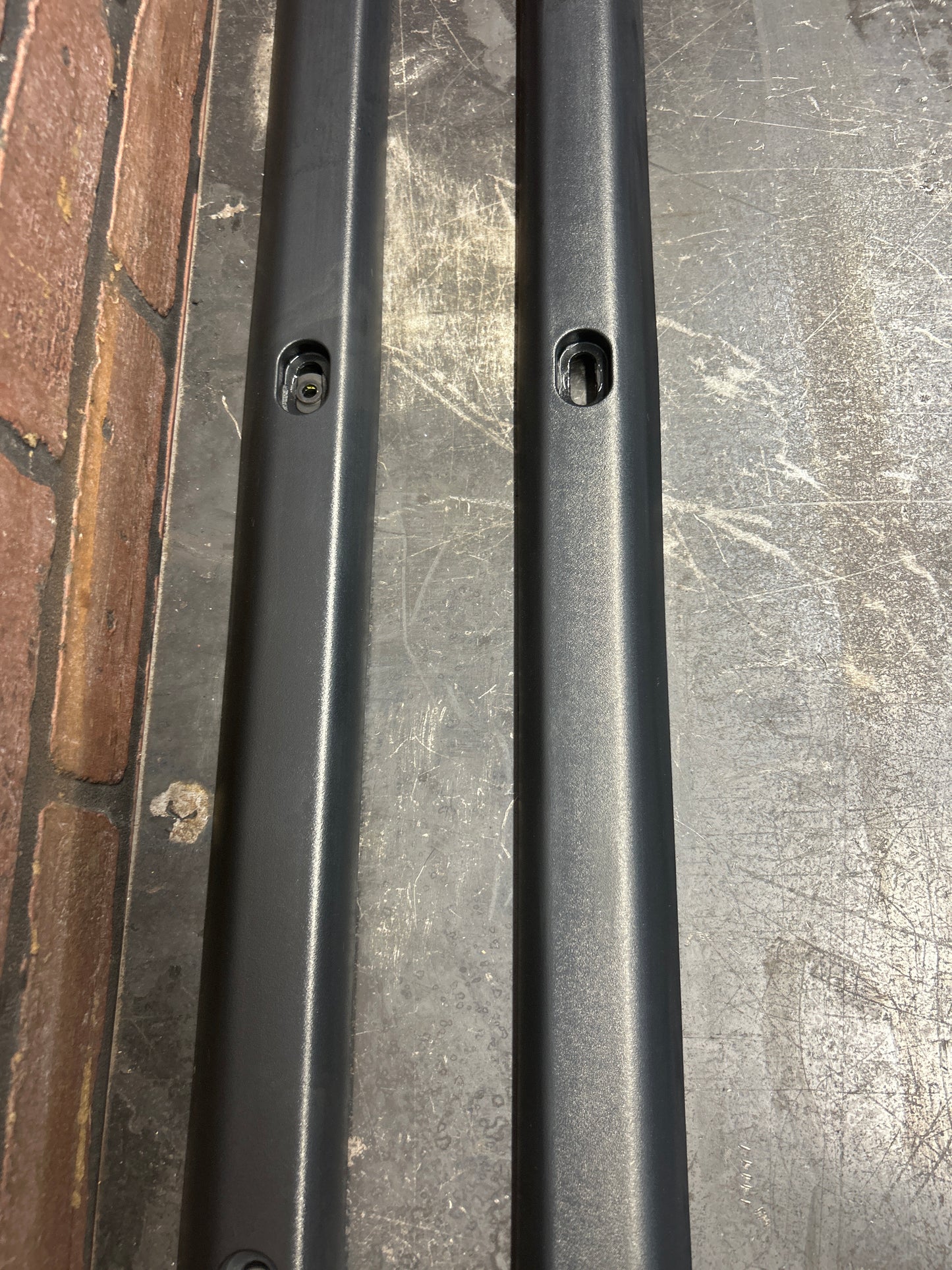 2011-2021 Jeep Grand Cherokee Roof Rack Rails Luggage Carrier Set OEM 68088703AC
