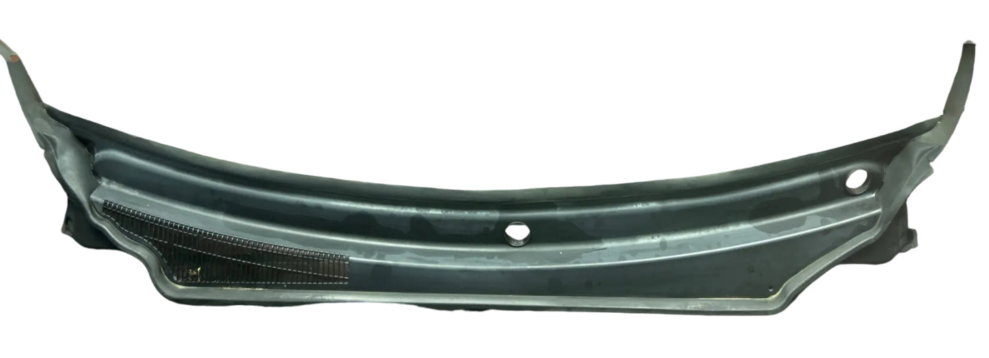 2011-2015 Jeep Grand Cherokee SRT Front Black Upper Cowl Panel 55079197AH