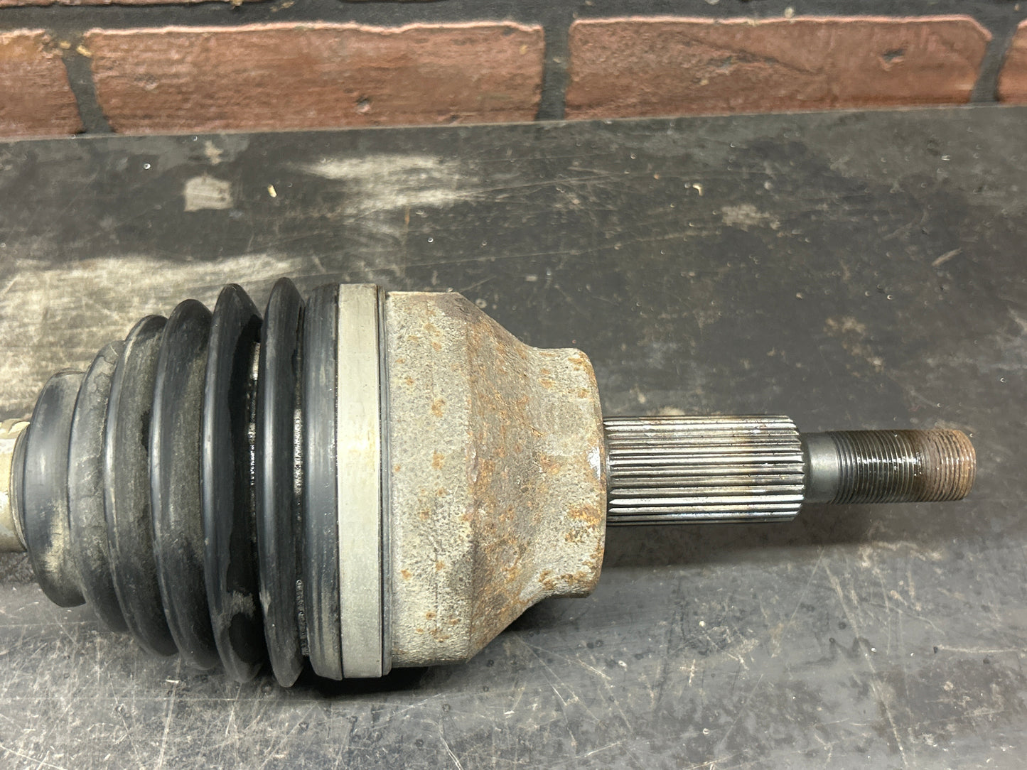 2011-2021 JEEP GRAND CHEROKEE SRT 4WD FRONT LEFT DRIVER SIDE AXLE SHAFT OEM