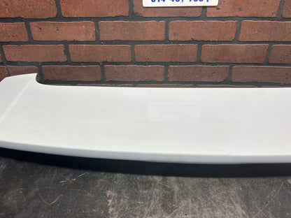 15-23 Jeep Grand Cherokee OEM Rear Tailgate Trunk Spoiler 68217495 / 1VN50GW7AD