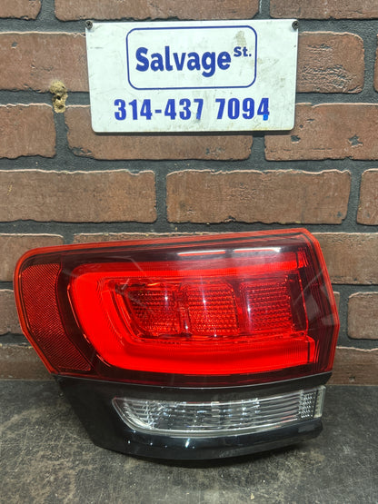 15-21 Jeep Grand Cherokee SRT Driver Left Tail Light  Assembly OEM 68142943AE