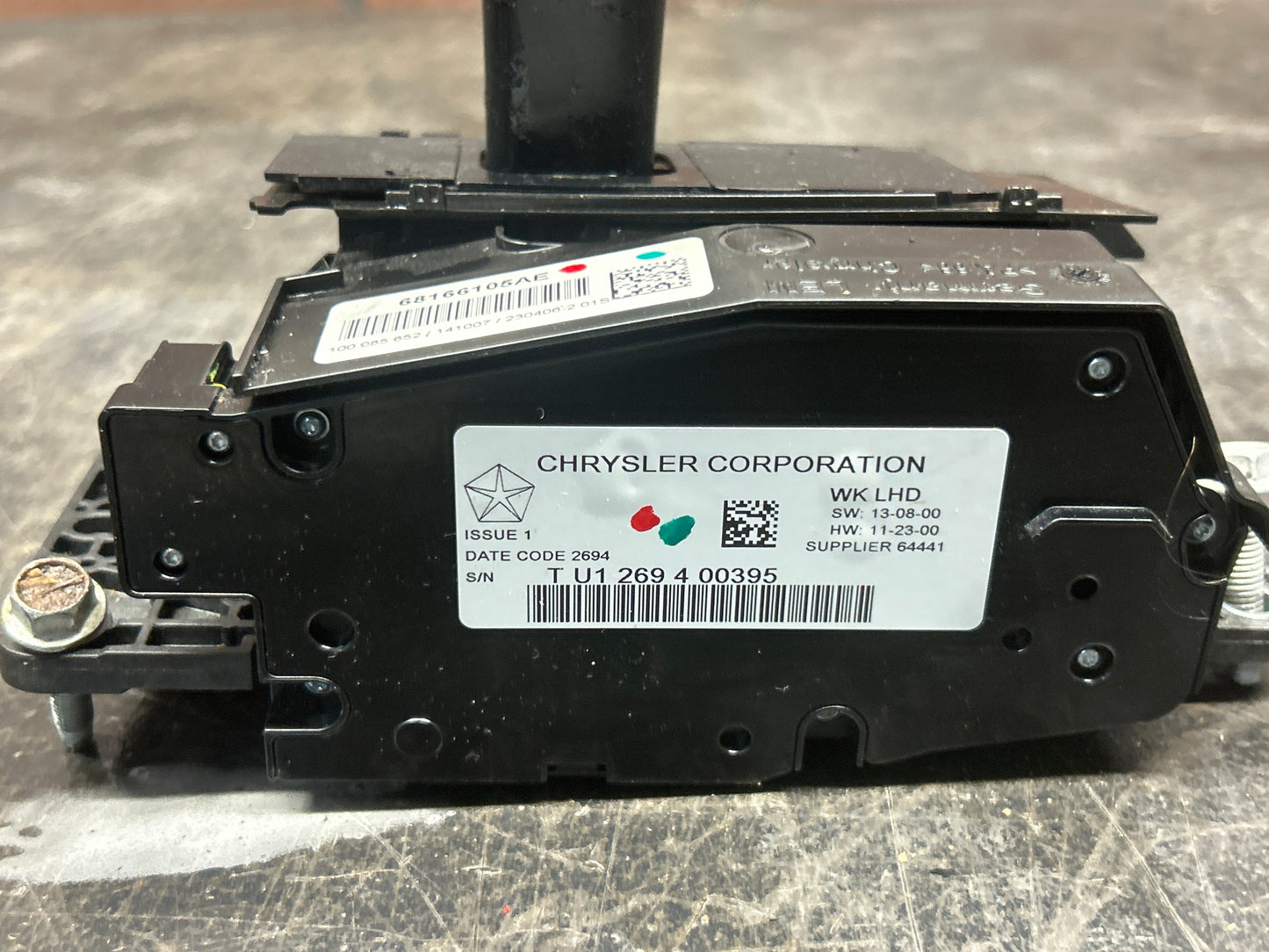 14- 15 Jeep Grand Cherokee Automatic Transmission Gear Shifter OEM 68166105AE