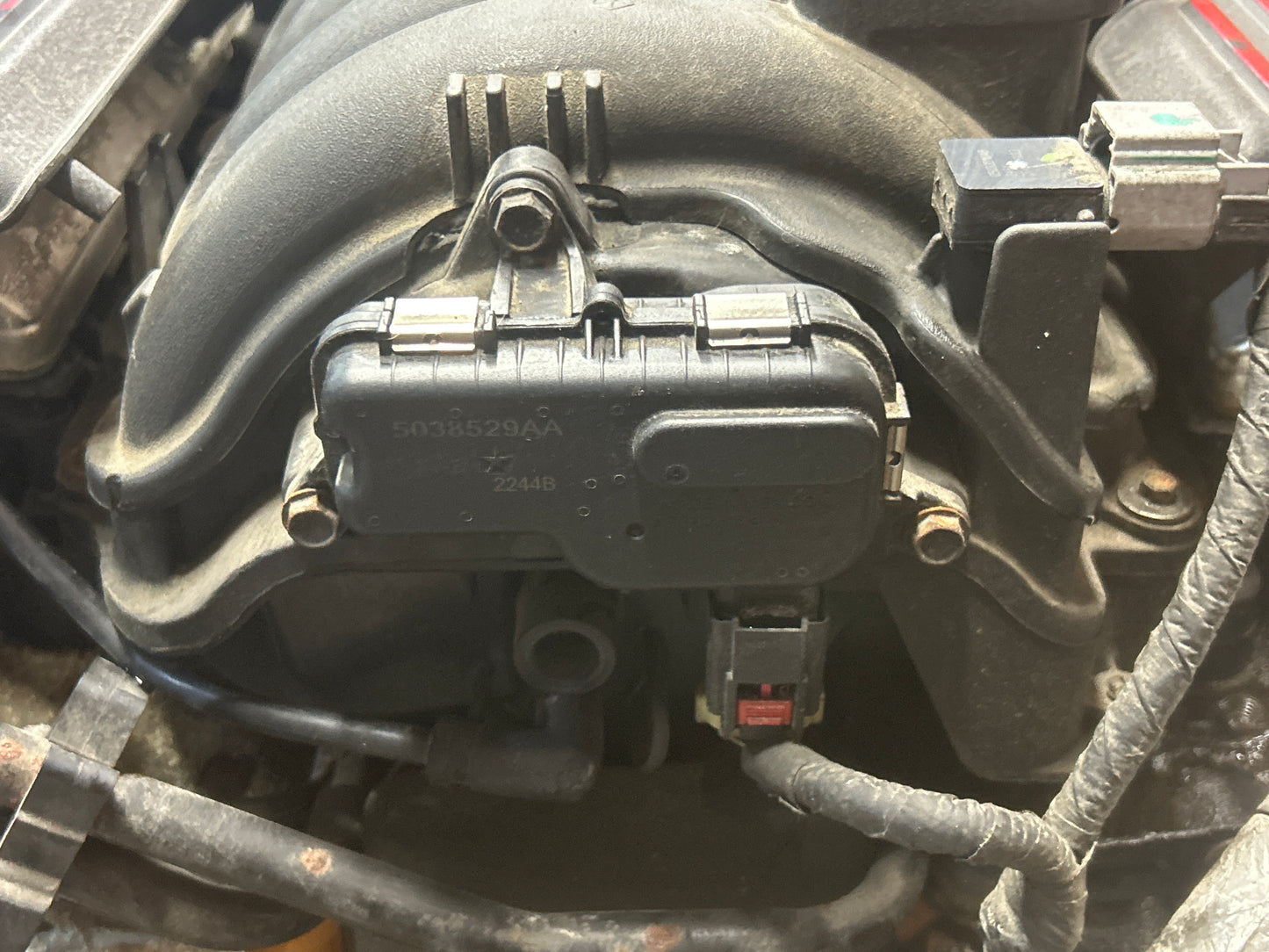 OEM 2015 WK2 Jeep Grand Cherokee SRT 6.4L Hemi 392 Engine Leakdown Tested 160k