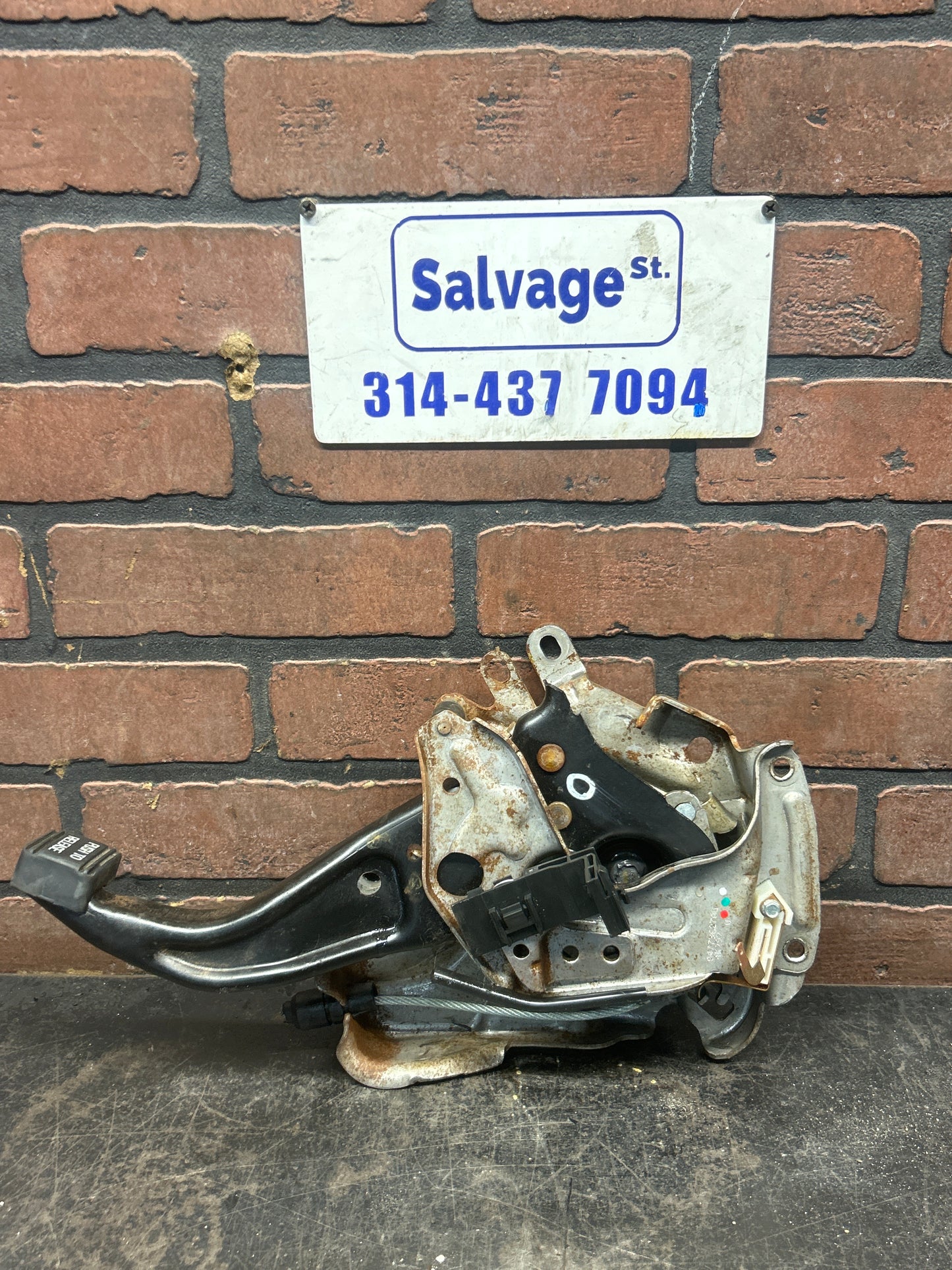 2011-2021 JEEP GRAND CHEROKEE SRT WK2 EMERGENCY PARK PARKING BRAKE PEDAL OEM