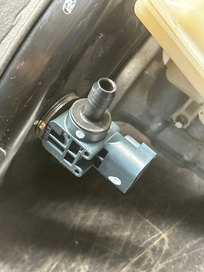 15 Jeep Grand Cherokee WW2 MK4 SRT8 Brake Servo 68252929AA Brake Booster