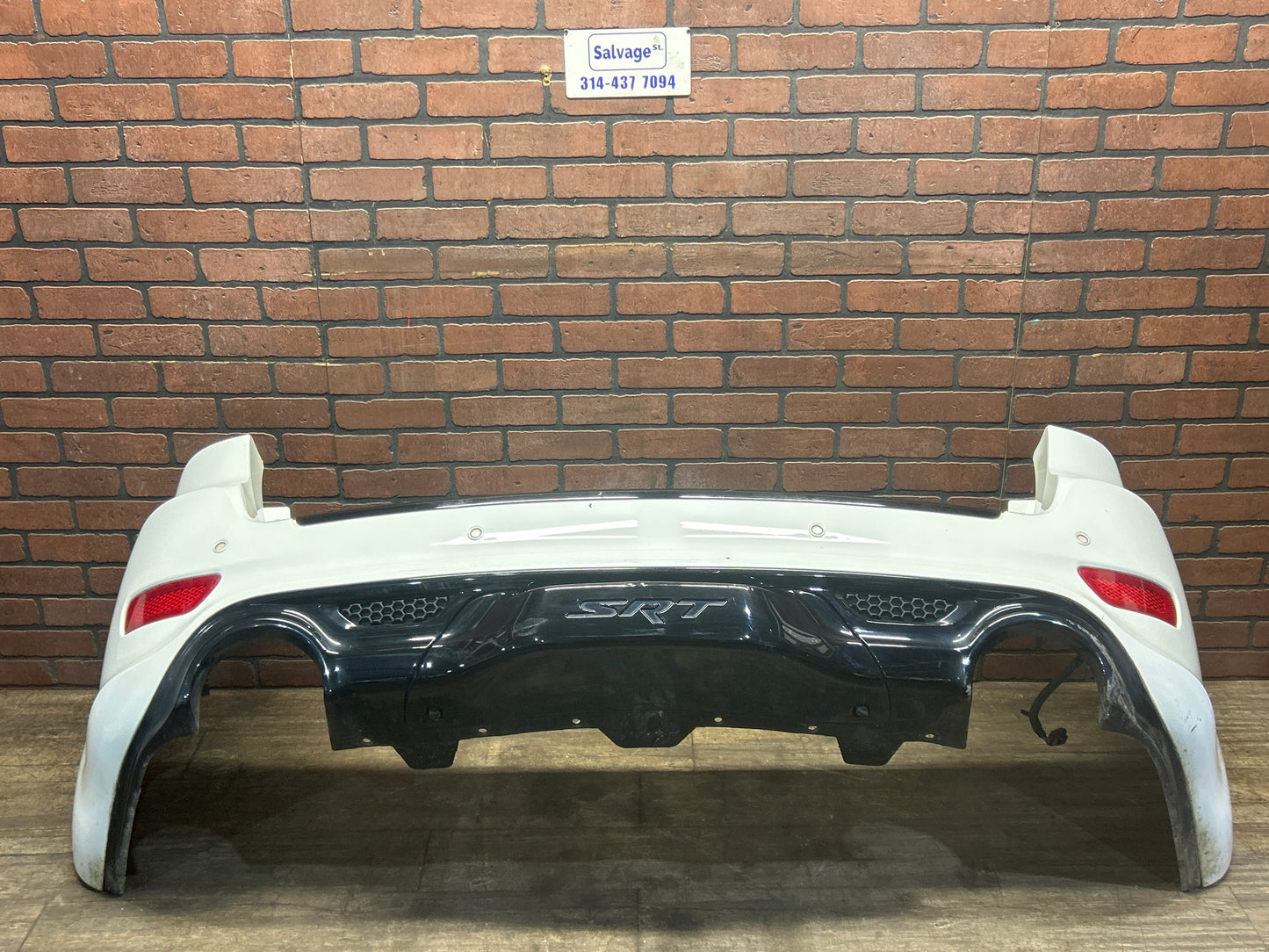 15-21 JEEP GRAND CHEROKEE SRT REAR BUMPER COVER W/ LOWER PANEL OEM  8143470