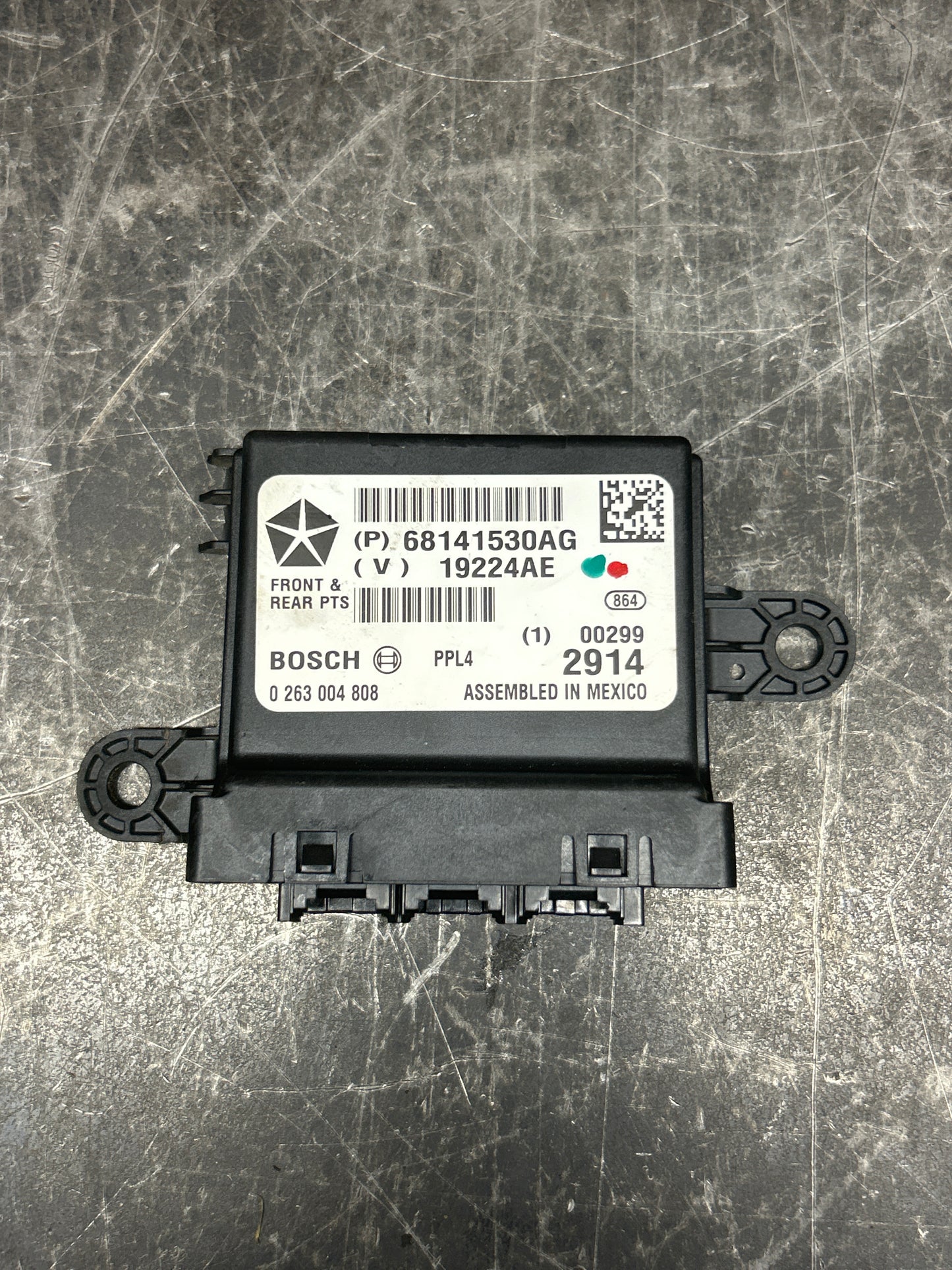 2015 Jeep Grand Cherokee SRT BCM ECU PCM Pedal Ignition Hub Receiver Package OEM