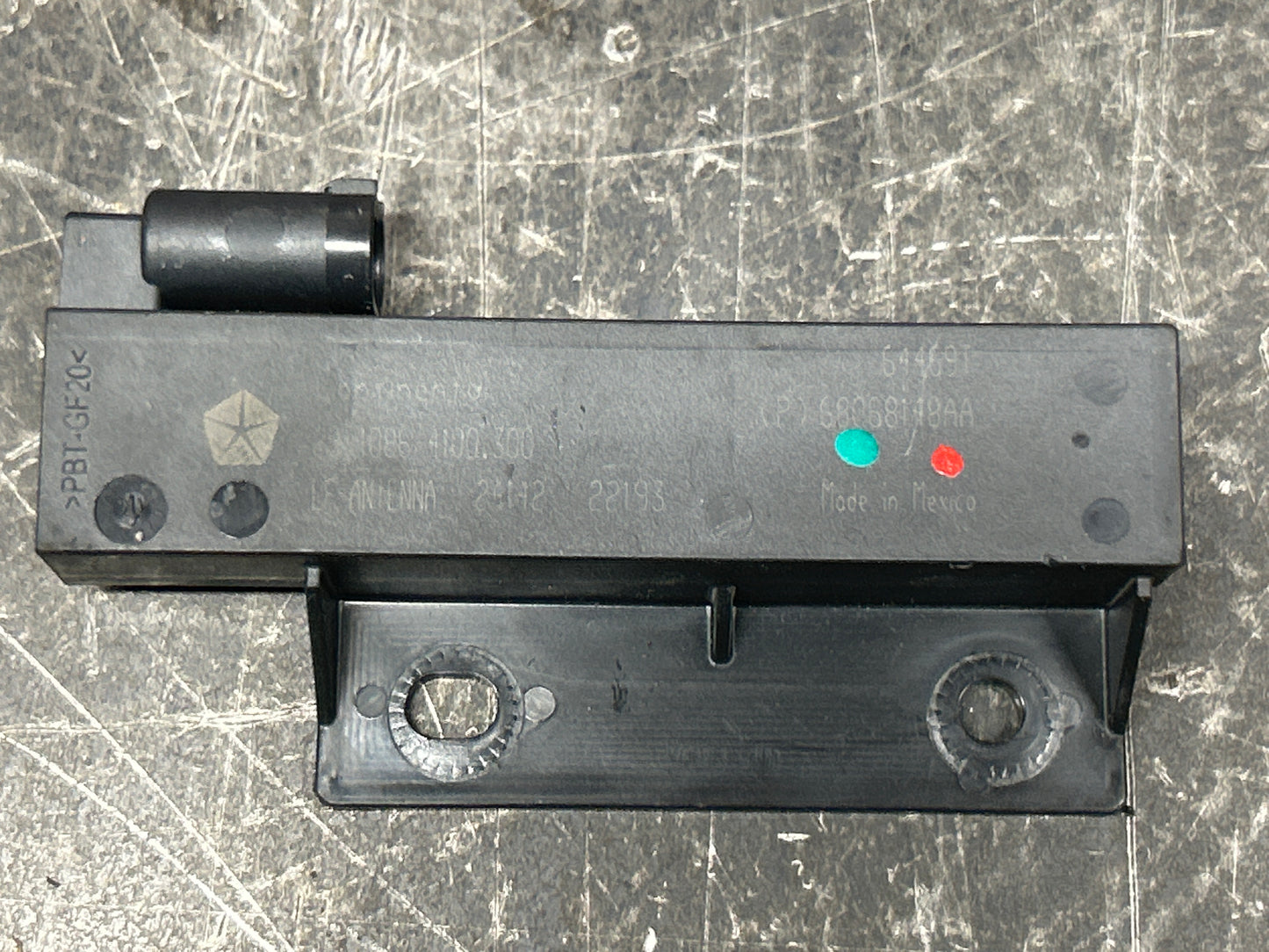 2015 Jeep Grand Cherokee SRT BCM ECU PCM Pedal Ignition Hub Receiver Package OEM