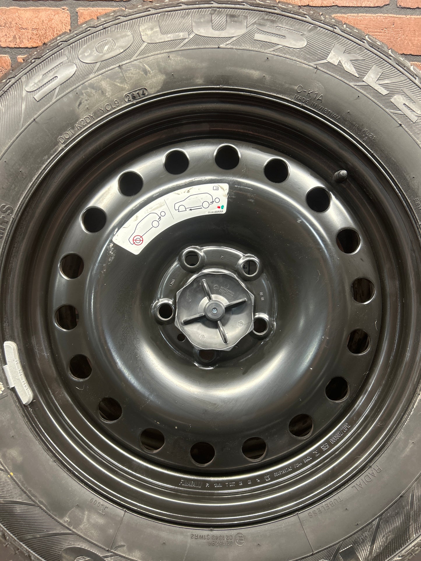 2011-2026 Jeep Grand Cherokee SRT Full Size Spare Wheel Tire Kumho 245/65 R18