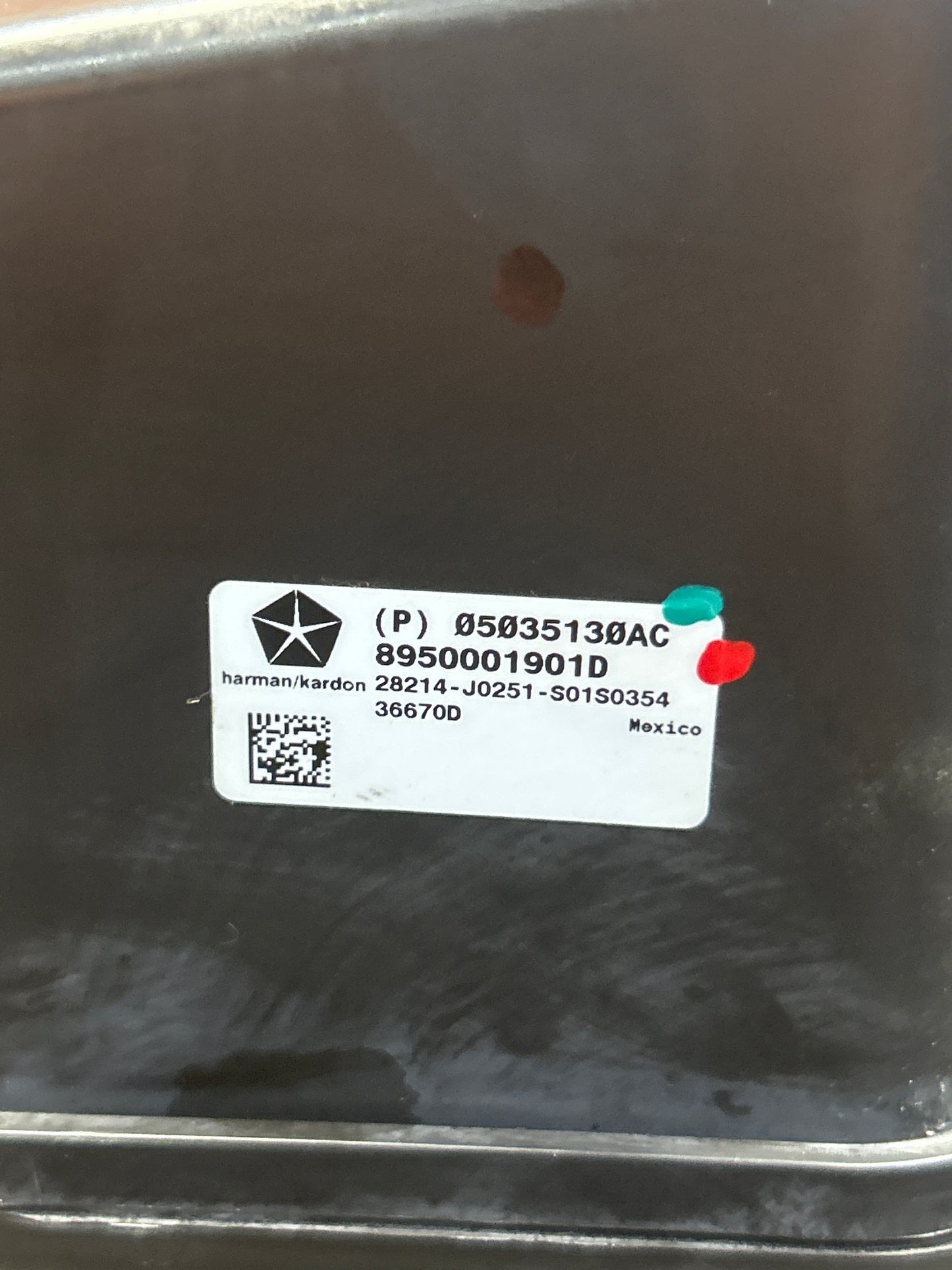 12-22 Jeep Grand Cherokee SRT Subwoofer Speaker Harman Kardon OEM 05035130AC