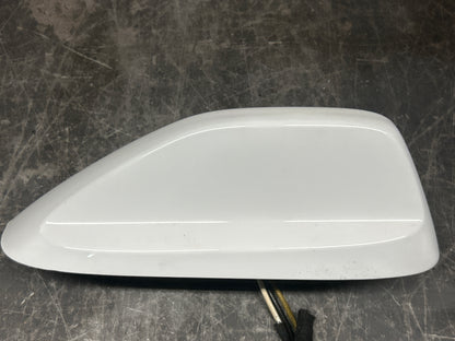 2014-2017 Grand Cherokee Dodge Durango Shark Fin Antenna White OEM P1YG06GW7AC