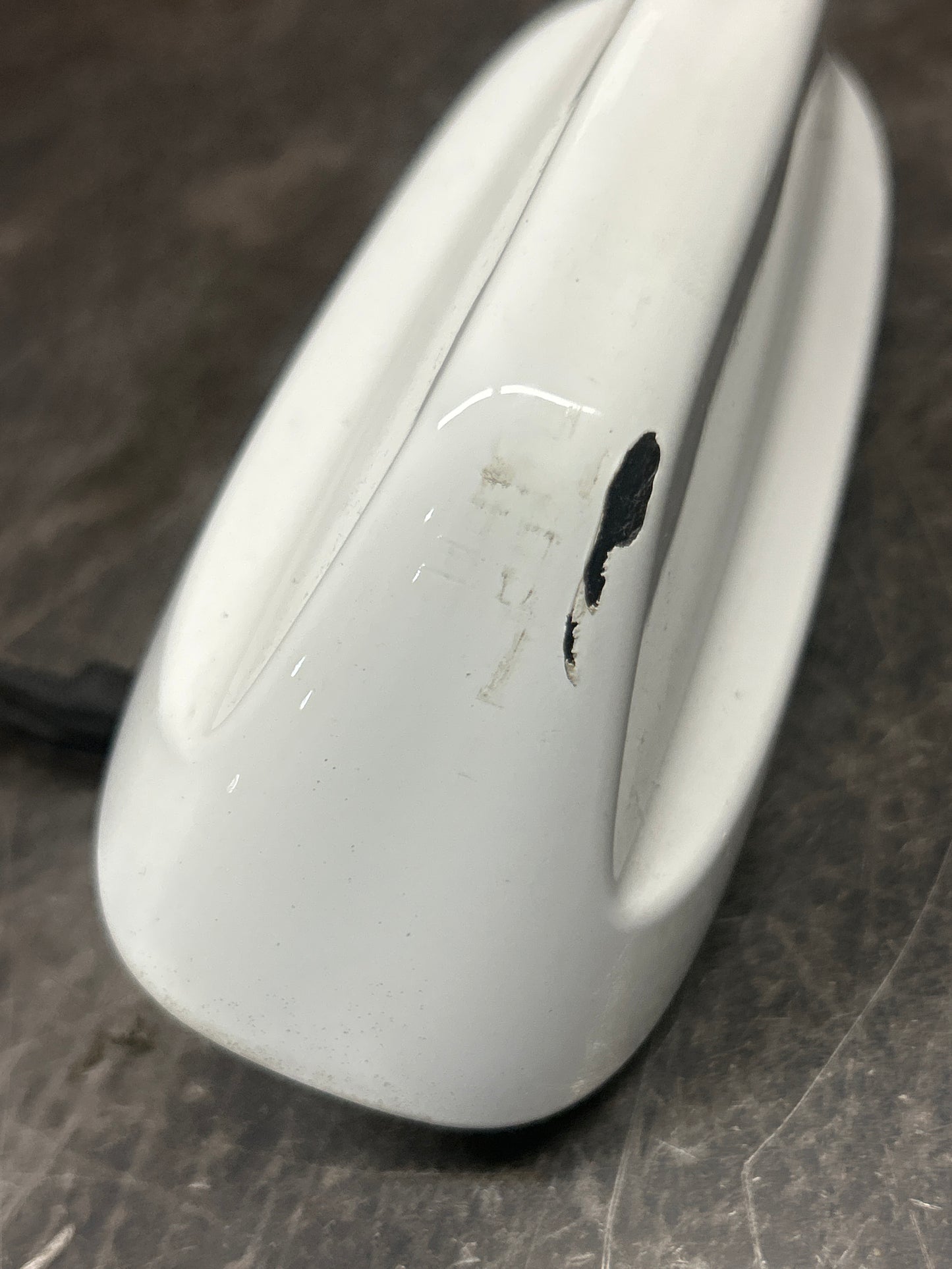 2014-2017 Grand Cherokee Dodge Durango Shark Fin Antenna White OEM P1YG06GW7AC