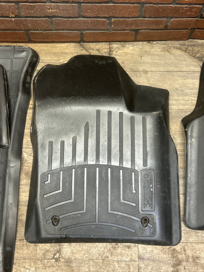 11-20 Jeep Grand Cherokee 11-14 Dodge Durango WeatherTech Floor Mats & Cargo Mat