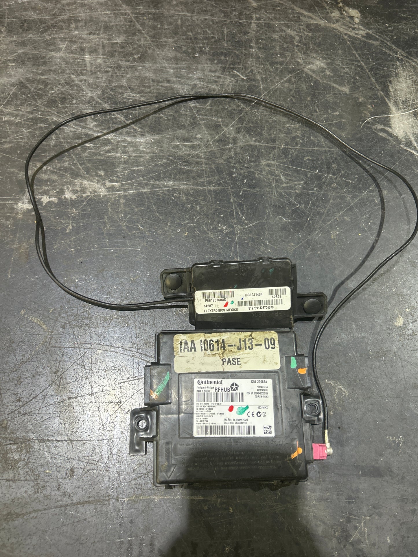 2015 Jeep Grand Cherokee SRT BCM ECU PCM Pedal Ignition Hub Receiver Package OEM