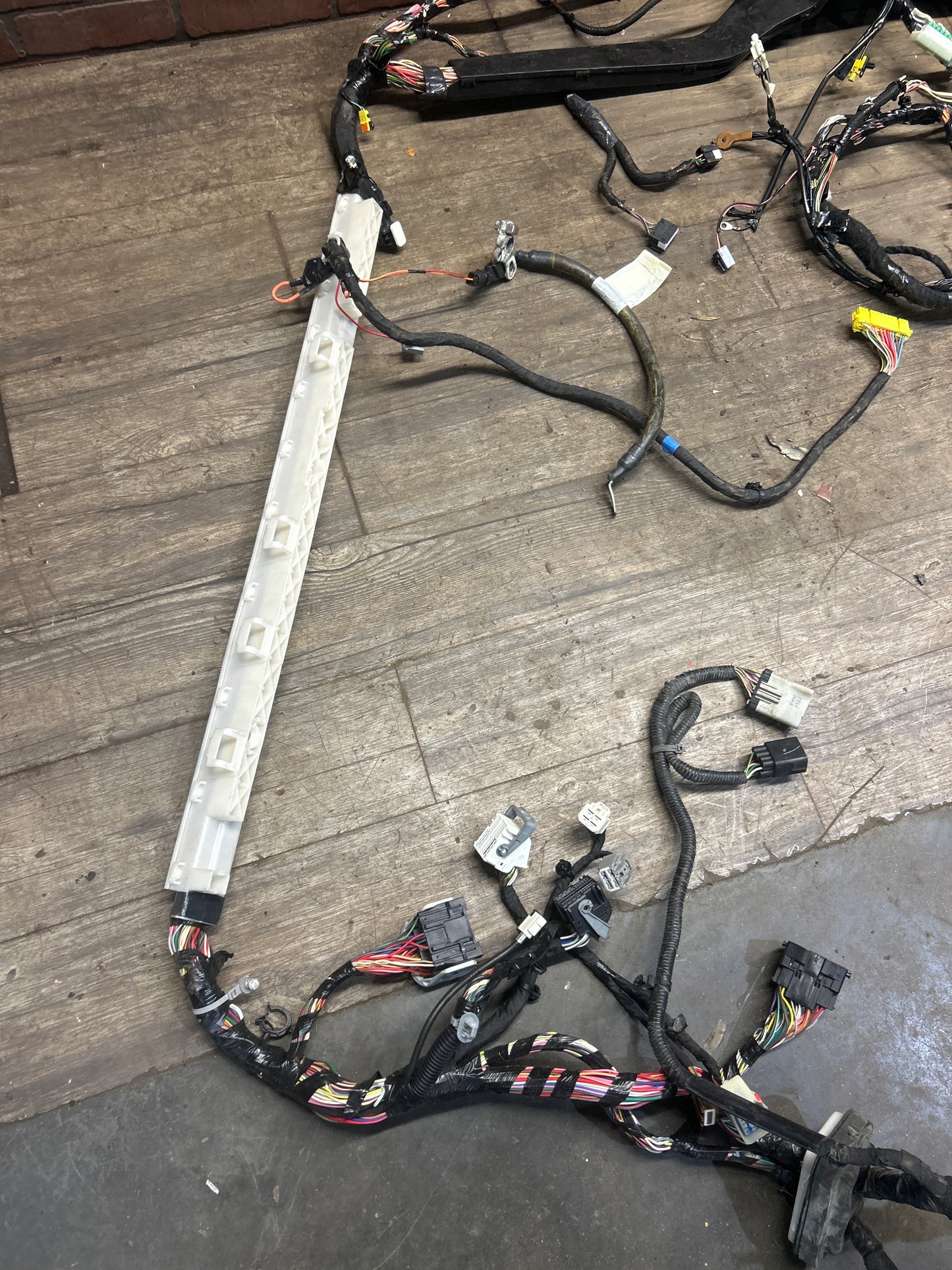 2014-2015 Grand Cherokee SRT 392 OEM Interior Body Wiring Harness 68231284AC