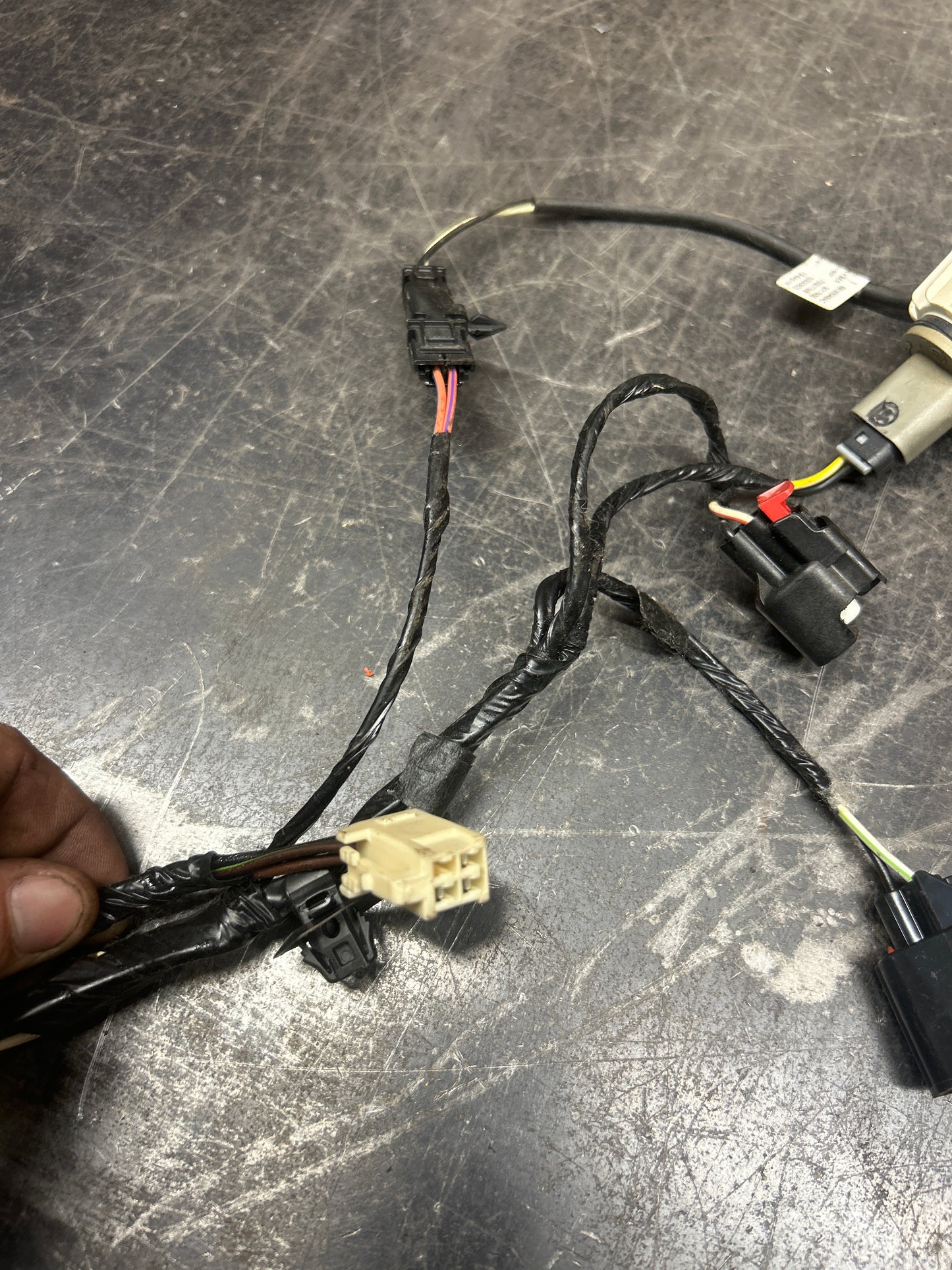 2014-2015 Jeep Grand Cherokee Tailgate Wiring Wire Harness OEM 68136775AC
