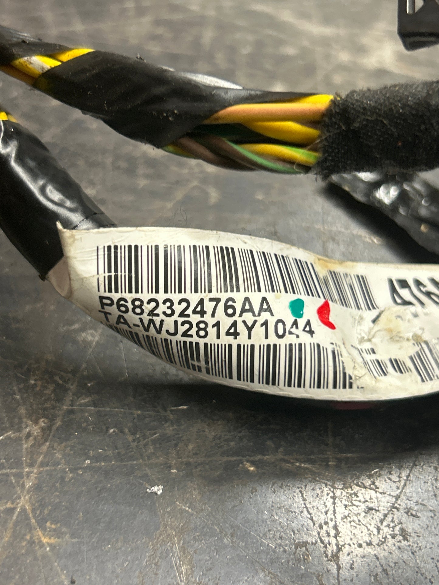 2015 Jeep Grand Cherokee SRT Jumper Wire Wiring Harness 68232476AA