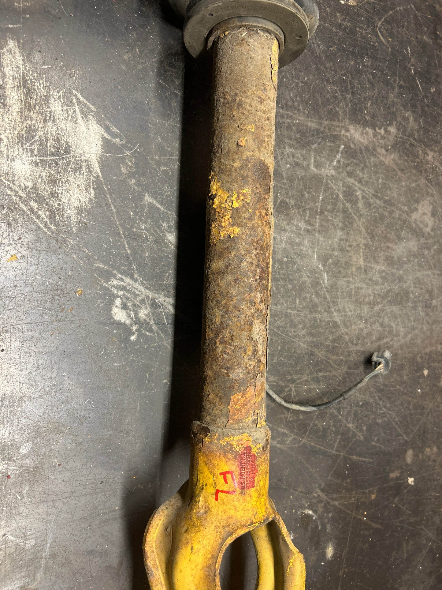 12-17 Jeep Grand Cherokee SRT OEM Shock Absorber Left Front 05181507AC