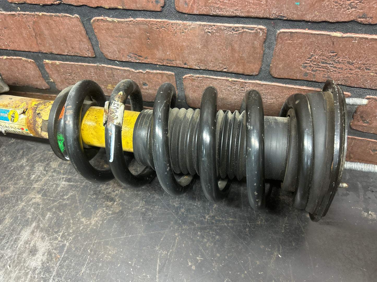 12-17 Jeep Grand Cherokee SRT OEM Shock Absorber Right Front RH 05181701AC