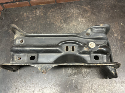 14-21 Jeep Grand Cherokee/Durango SRT Crossmember Mount Bracket 68252525AA OEM