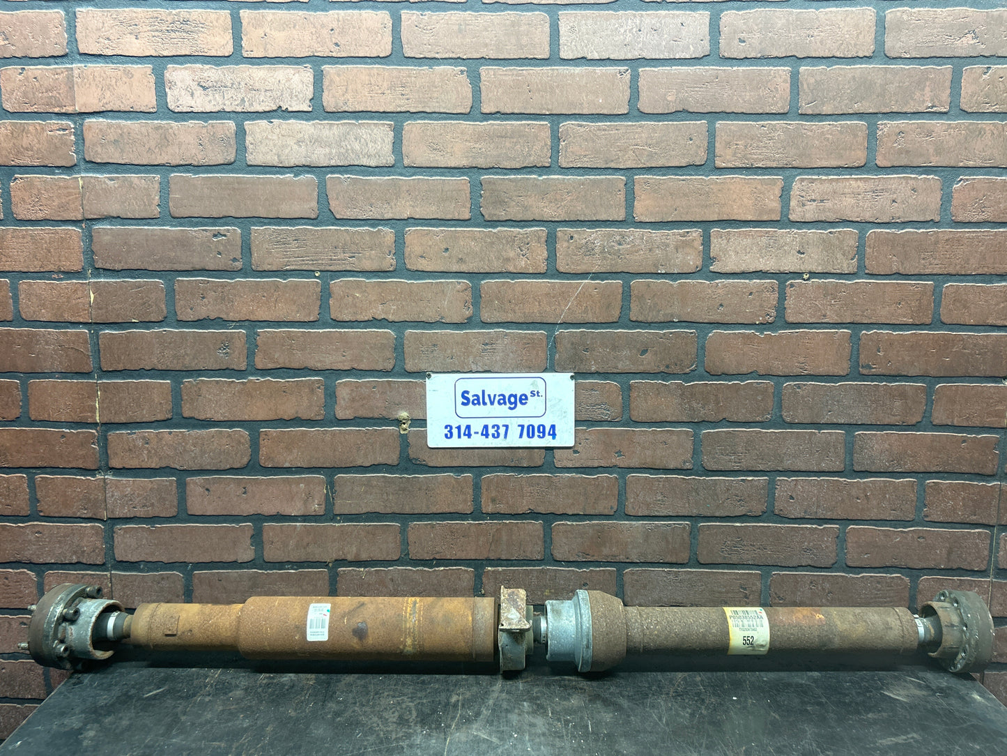 12-18 JEEP GRAND CHEROKEE SRT8 6.4L OEM REAR PROP SHAFT DRIVESHAFT P05038552AA