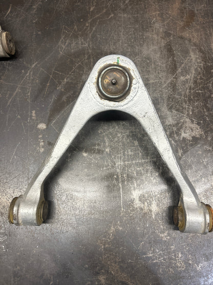 03-10 Dodge Viper GEN 3 & 4 Rear Passenger Right Upper Control Arm 05290129AA
