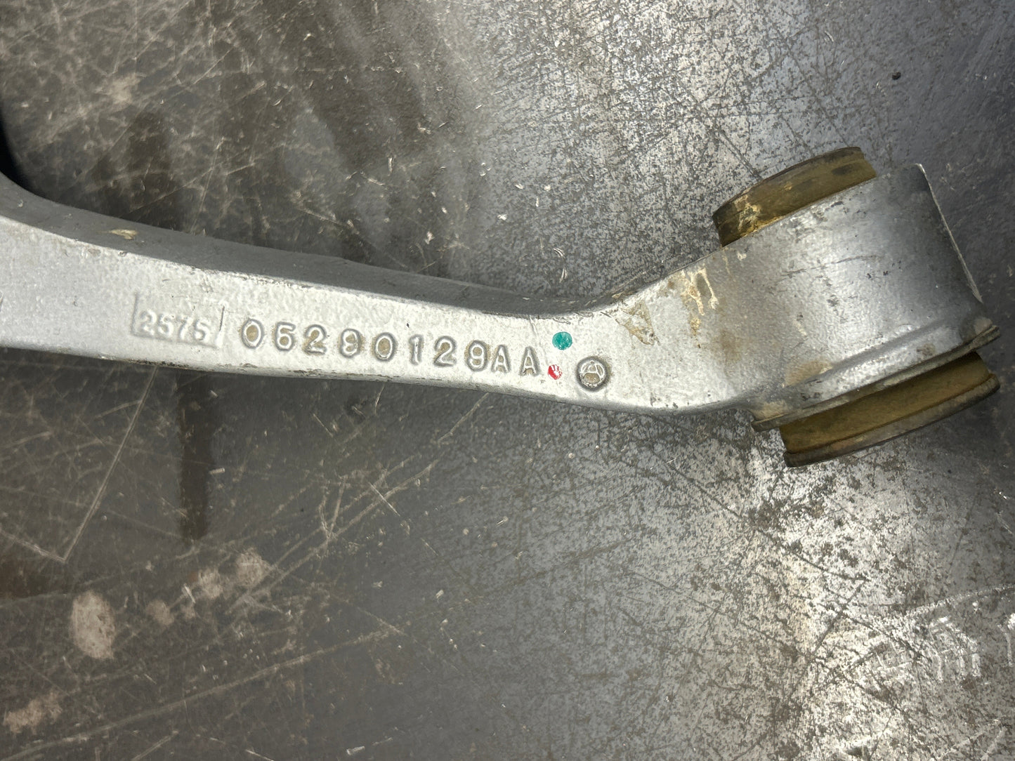 03-10 Dodge Viper GEN 3 & 4 Rear Passenger Right Upper Control Arm 05290129AA