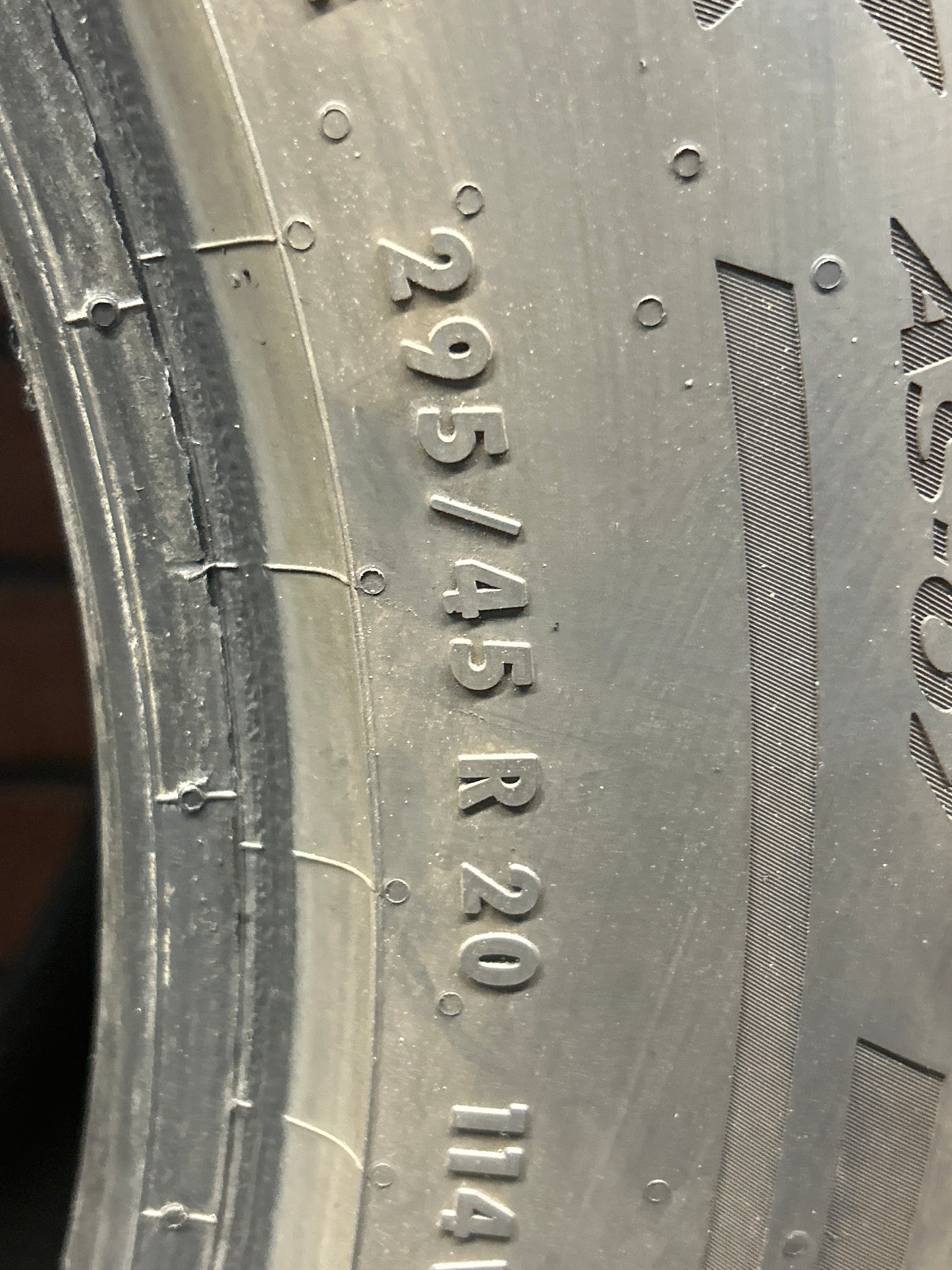 1x Used Tire General Gmax AS-07 UHP 114V All Seasons Performance 295/45/20